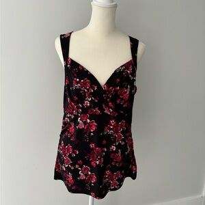 White House Black Market Top